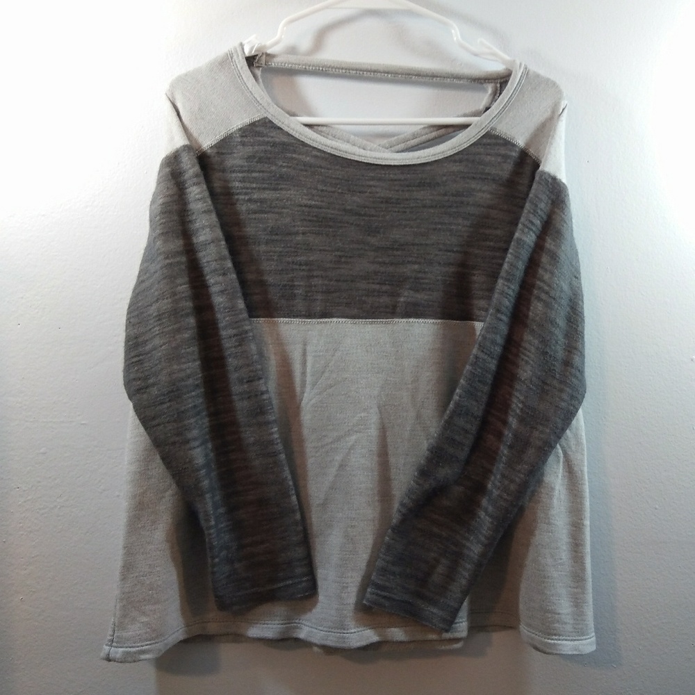 Mod on Trend Soft Grey Sweatshirt Weave Back